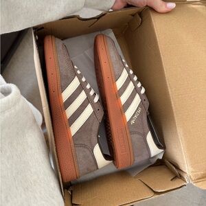 Adidas Sambas - Brown